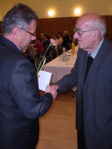Úcta k starším 05.11.2012 Úcta k starším 05.11.2012