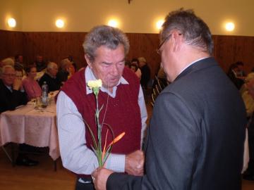 Úcta k starším 05.11.2012 Úcta k starším 05.11.2012